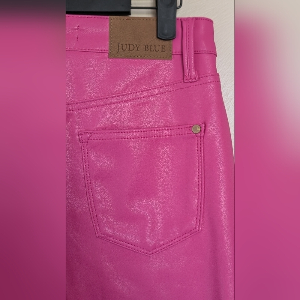 JUDY BLUE Hot Pink Vegan Leather Straight Leg Pants, Like New, Size 24 - Picture 13 of 13